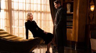Cate Blanchett y Bradley Cooper se unen para estafar a un peligroso magnate.&nbsp;