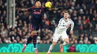 Fulham superó a Nottingham Forest y tomó aire en la Premier League