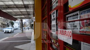 Se manifestaron los empleados del supermercado clausurado