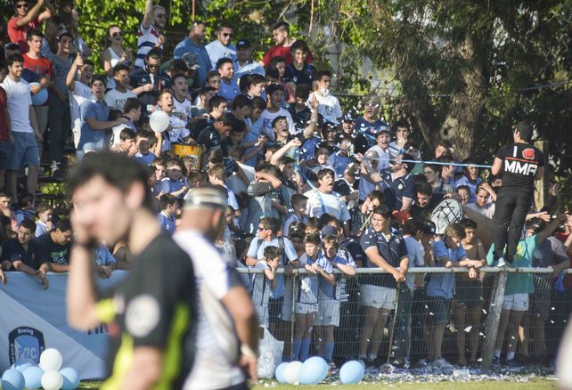 Paraná Rowing Club ascendió a la élite del Torneo Regional del Litoral