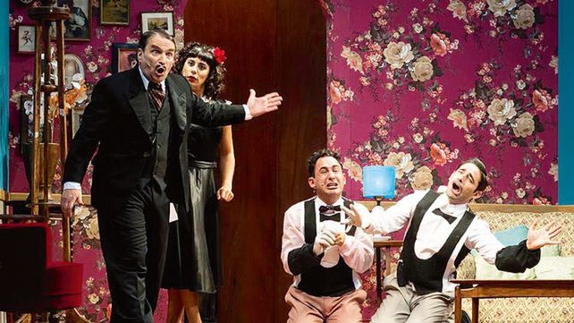 La Mala suerte en el arte: Jettatore! escrita por el dramaturgo argentino Gregorio de Laferrere.