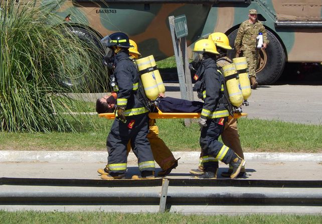 El ensayo. Se realizó en la Circunvalación con todos los actores.Gentileza: Municipalidad de Santa Fe