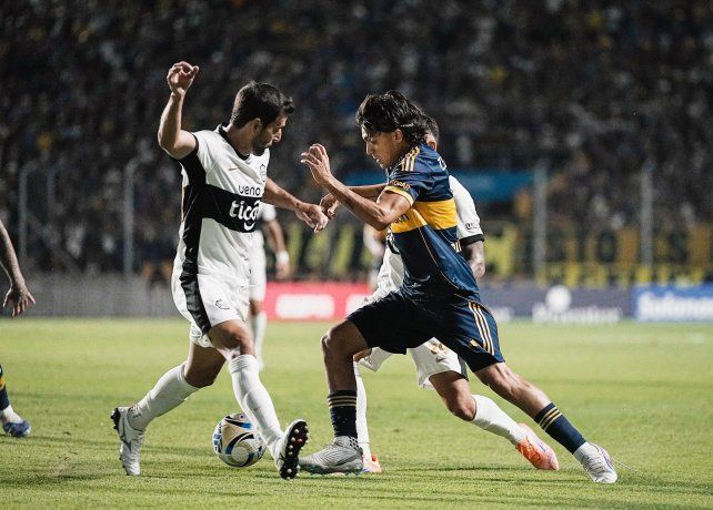 Boca jugó en San Nicolás.