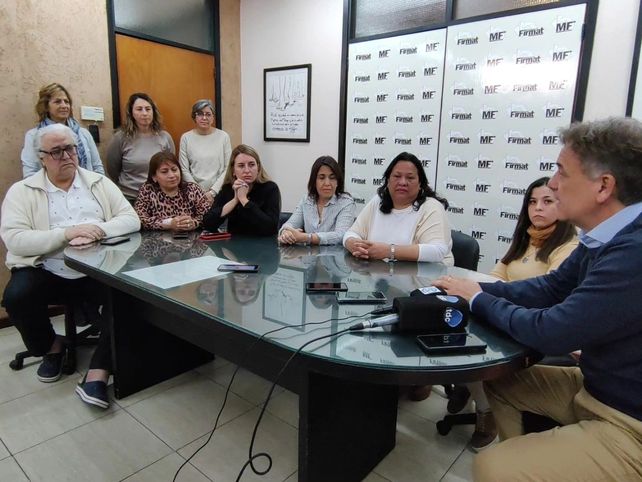 Firmat: una docente de enfermería y cuatro alumnas ganaron un concurso científico