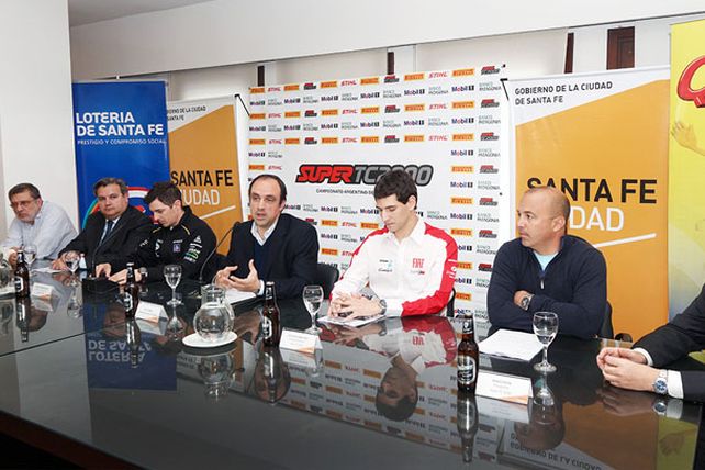 Súper TC2000: se presentó la “Nocturna” del Callejero de Santa Fe