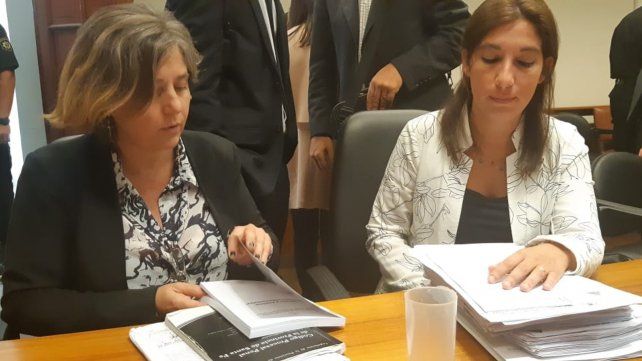 Las fiscales Mariela Jiménez y María Laura Urquiza.
