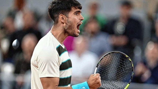Carlos Alcaraz es el primer finalista en Roland Garros
