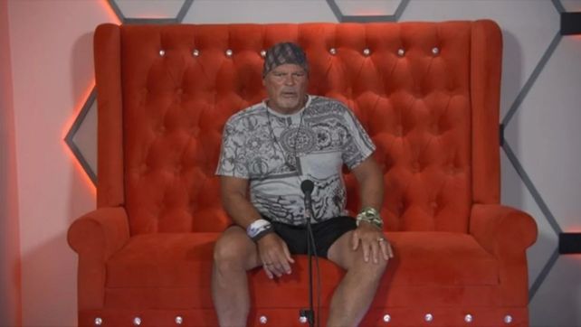 Walter Alfa Santiago fue convocado al confesionario y Gran Hermano le comunicó que está nominado.&nbsp;