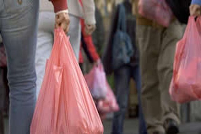 Se inicia el plan para la eliminación de bolsas plásticas en la ciudad