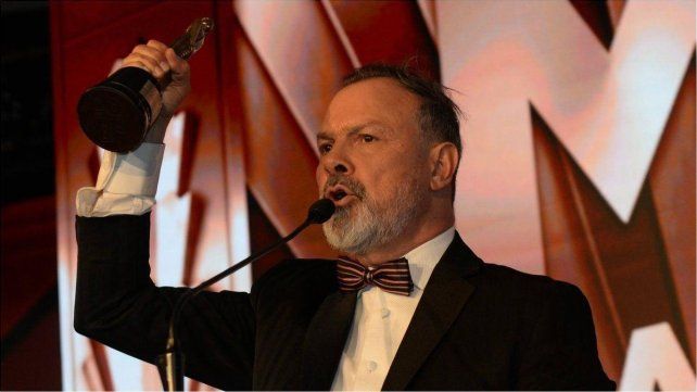 Martín Fierro de Cable: el entrerriano Gustavo Sylvestre se llevó el Oro y recordó sus inicios.
