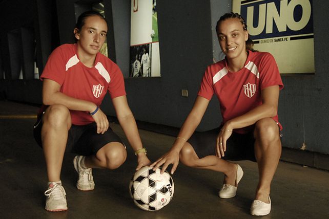 Ellas... entre gambetas y scrums