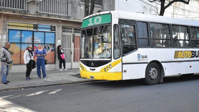 Hoy los colectiveros celebran su día