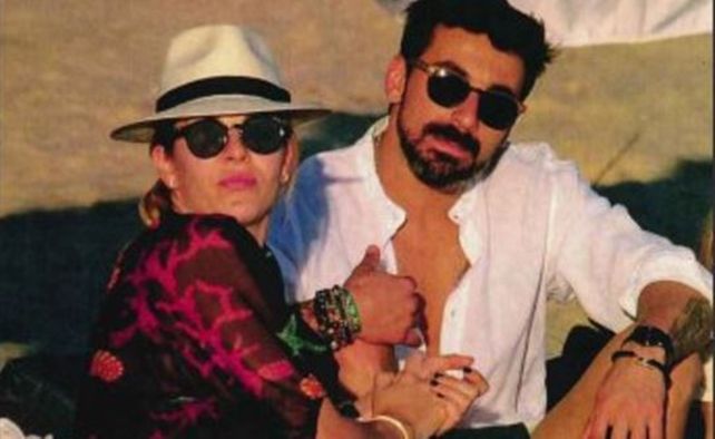 El Pocho Lavezzi junto a su hijo y Yanina Screpante en Punta