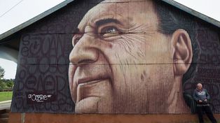 El mural de Juan José Saer que Cobre realizó en Serodino