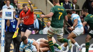 A los 3 minutos Los Pumas ya ganaban con este try de Delguy. Gran partido ante Sudáfrica en Londres.
