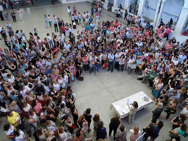Gran concurrencia de docentes a las pruebas del concurso de acsensos