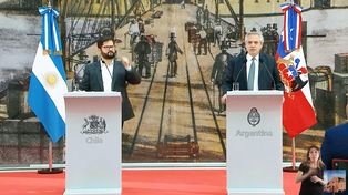 Alberto Fernández recibe a Gabriel Boric en Casa Rosada