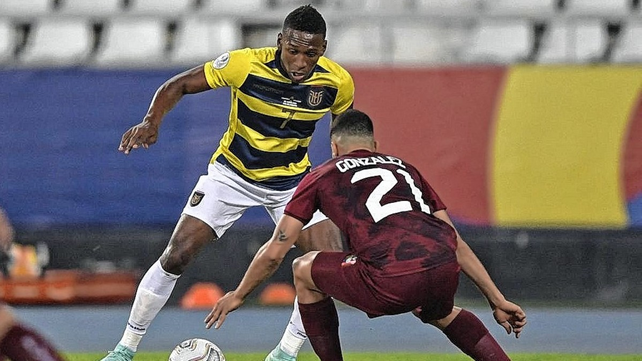 Venezuela logró un empate agónico ante Ecuador en tiempo de descuento.