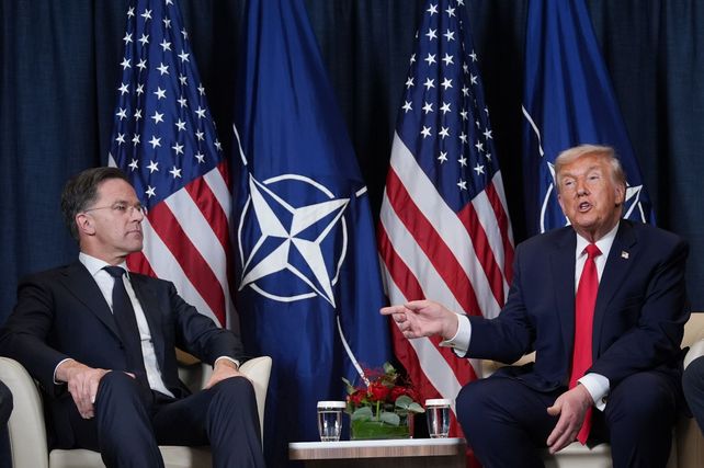 En el marco del Foro de Davos Trump se reunió con el secretario general de la Otán, Mark Rutte. 