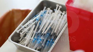 Hay disponibilidad de dosis de vacunas contra el Covid-19 en hospitales y centros de salud de la provincia de Entre Ríos.