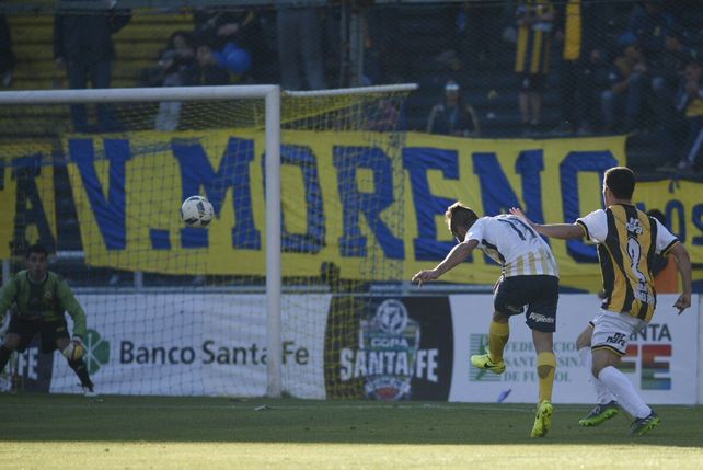 Con autoridad, Central goleó a Alianza Sport 4 a 0 y se metió en los cuartos de la Copa Santa Fe