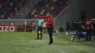 Actualidad en Newells. Frank Kudelka aportó alternativas para sumar refuerzos al plantel y las negociaciones están en marcha.