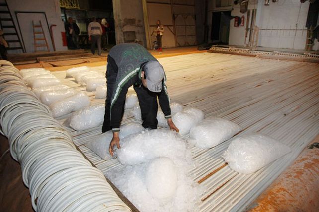 El escenario del Teatro Municipal se transforma en pista de hielo
