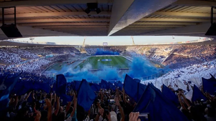 Carlos Tévez fue DT de Rosario Central