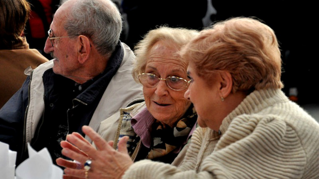 La Defensoría del Pueblo denunció en la Fiscalía los reiterados casos de estafa de los que son víctimas jubilados.&nbsp;