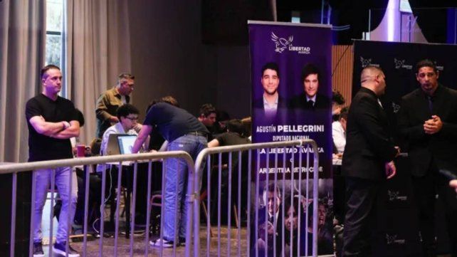 Rosario, epicentro de las elecciones en la provincia: expectativa en búnkeres mientras avanza el escrutinio Rosario, epicentro de las elecciones en la provincia: expectativa en búnkeres mientras avanza el escrutinio