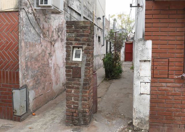El pasillo de Savio al 2500 donde fueron acribillados Gaeta y su yerno en agosto pasado.