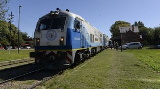 Marcha sobre ruedas. La prueba piloto había arrancado en marzo y el 5 de agosto comenzó a rodar.