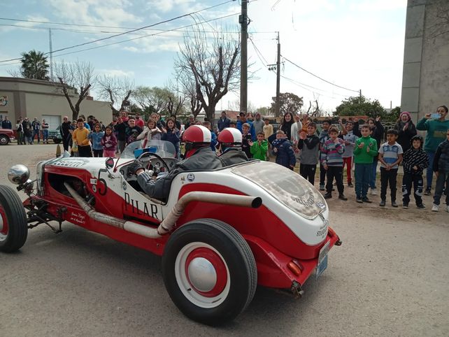María Juana: el rally de autos clásicos se lució en el Paseo de la Regularidad