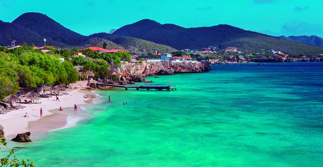 Aguas transparentes, calas escondidas y un Caribe que se disfruta sin apuro. &nbsp;