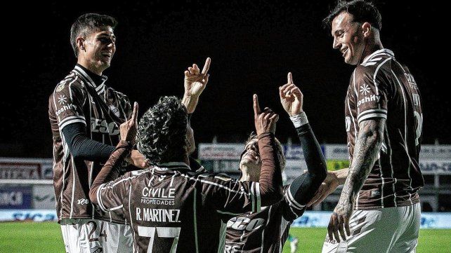 Platense buscará abrochar su clasificación ante Talleres Platense buscará abrochar su clasificación ante Talleres