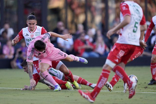 Inter Miami confirmó que Messi tiene una lesión muscular leve