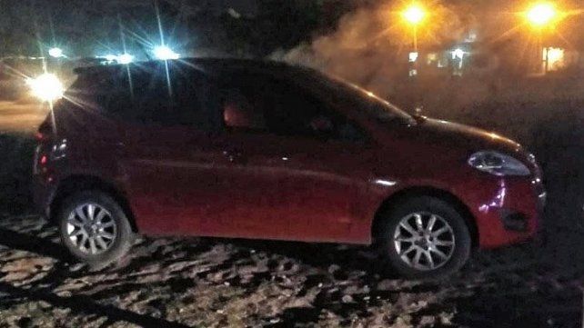 Balearon otra vez el frente de Televisión Litoral: al menos ocho disparos desde un auto