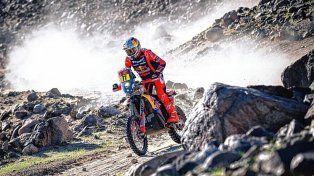 En la categoría Motos, el gran destacado fue&nbsp;Luciano Benavides, quien cerró el Prólogo&nbsp; del Dakar en la cuarta posición,
