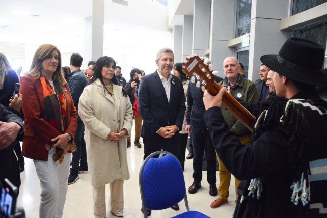 Frigerio: continuar la revolución de Mayo es gestionar aún sin recursos