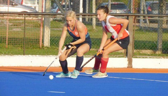 Colón de San Justo salió airoso ante la Universidad por el torneo Oficial de la ASH.