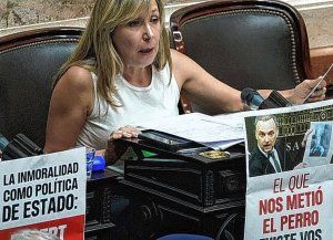 Myriam Bregman cruzó a Manuel Adorni tras su informe de gestión: Me parece obsceno