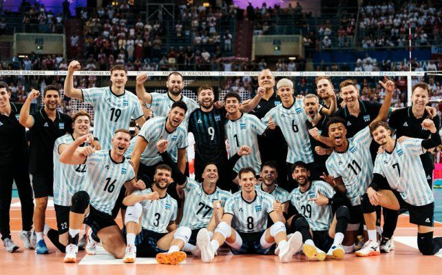 El equipo de Argentina en la previa al debut.