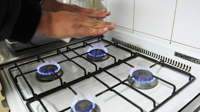 El Gobierno prioriza el gas a hogares y comercios y algunas industrias deberán frenar su producción