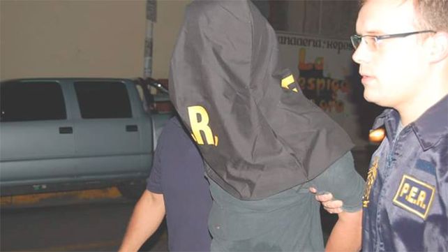 Conmoción en Paraná por el asesinato de dos mujeres a manos de un prefecto