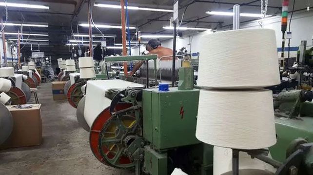 La industria cayó un 5,7% en julio