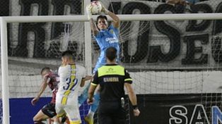 Tenazas. Servio la rompió en Santiago.