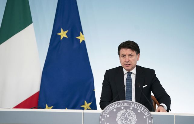 Giuseppe conte: Sólo se admitirán excepciones para necesidades profesionales demostradas y casos de salud.