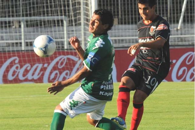 Caída libre: Colón quedó afuera de la Copa Argentina contra Sarmiento (J)