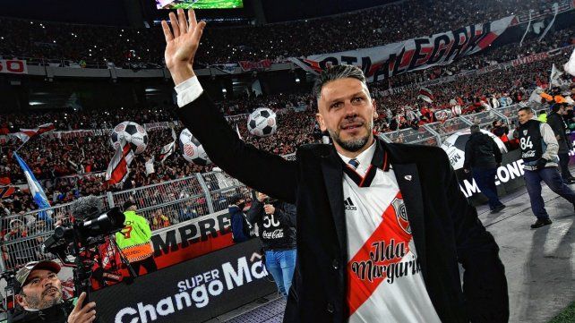 Martín Demichelis se mostró emocionado en los festejos.