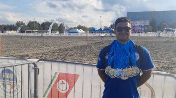 Francisco Chareun, el santafesino que arrasó en el Mundial de Salvamento Deportivo